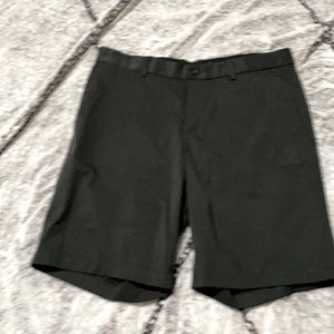 Nike dry fit golf shorts. Bran new, never worn in black